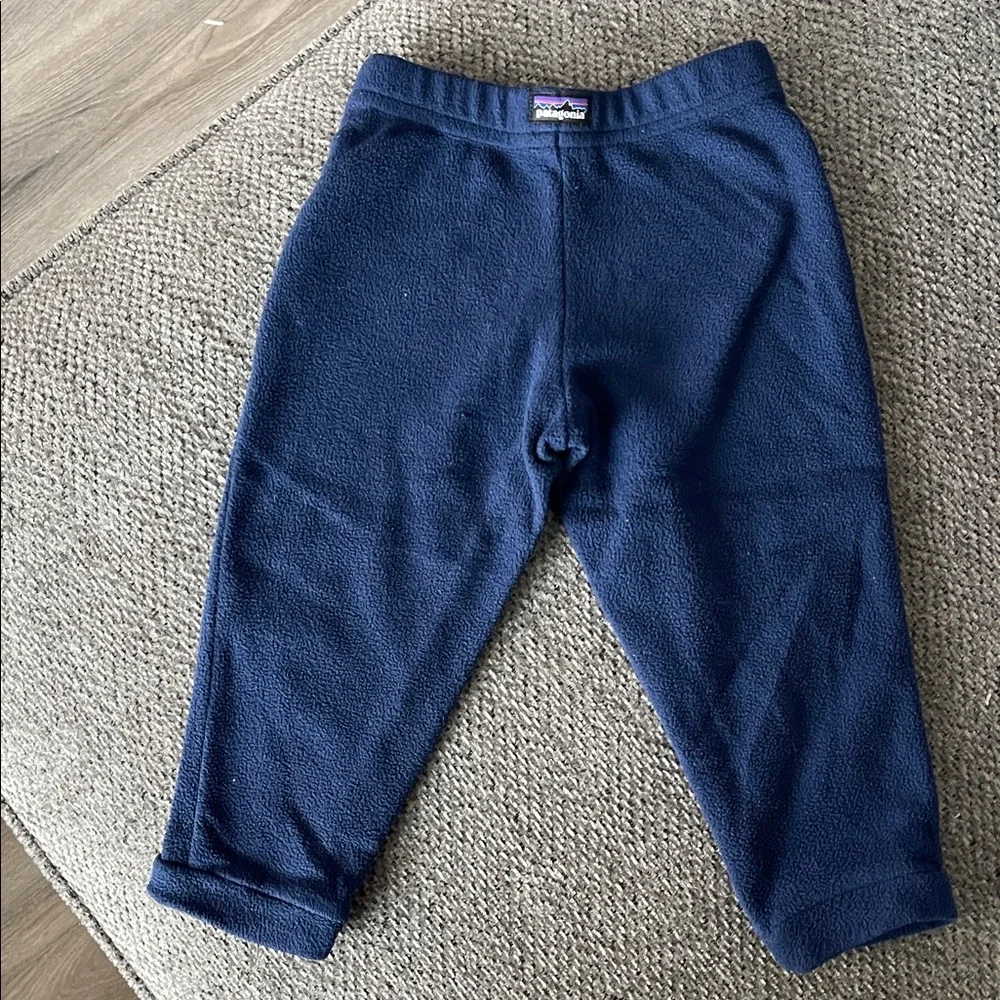 Patagonia Navy Fleece Joggers for Kids - Picture 3 of 3